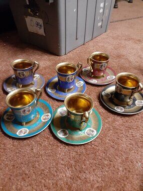 vtg capodimonte cup &saucer